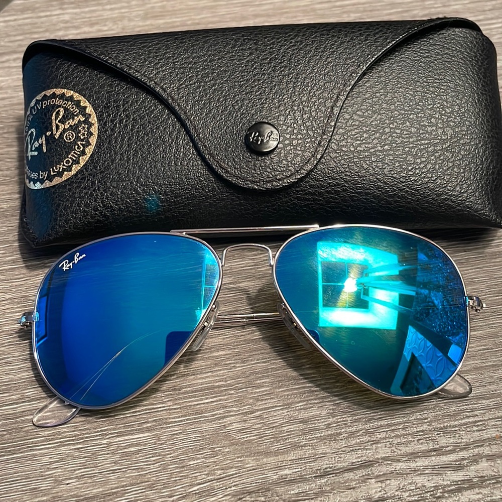 Small Ray Ban sunglasses!